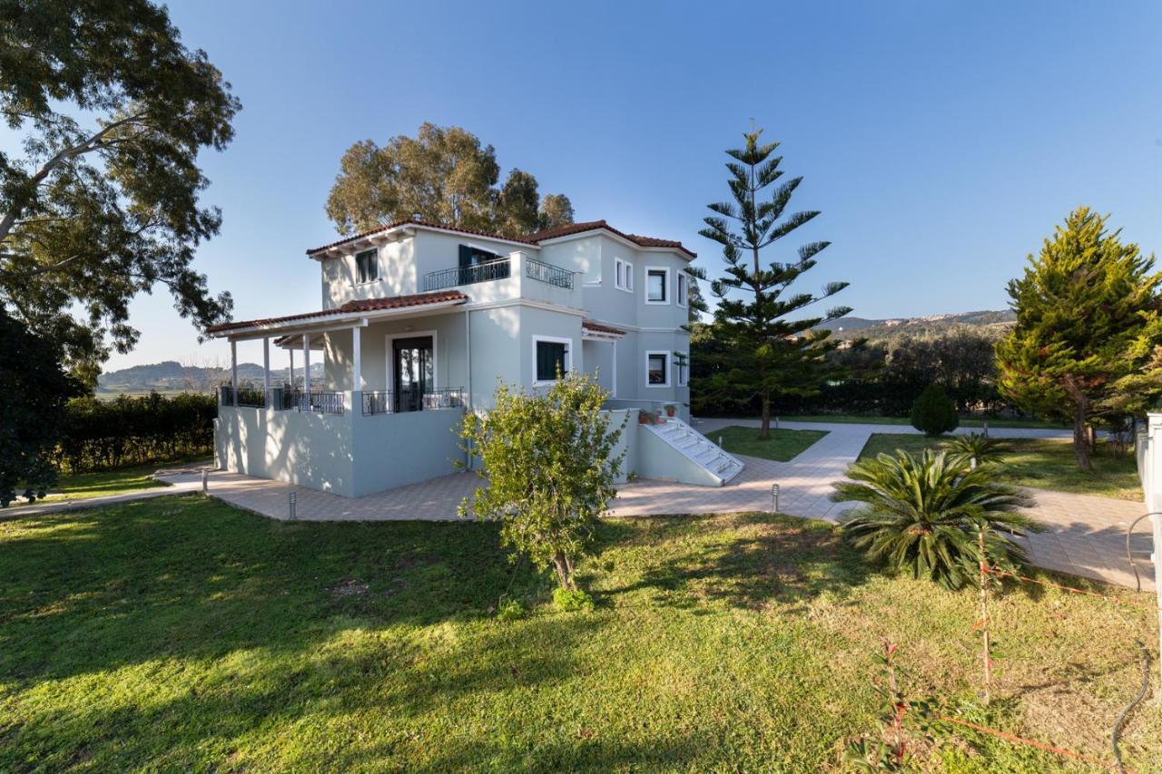 Villa Louke Lixouri Exterior foto